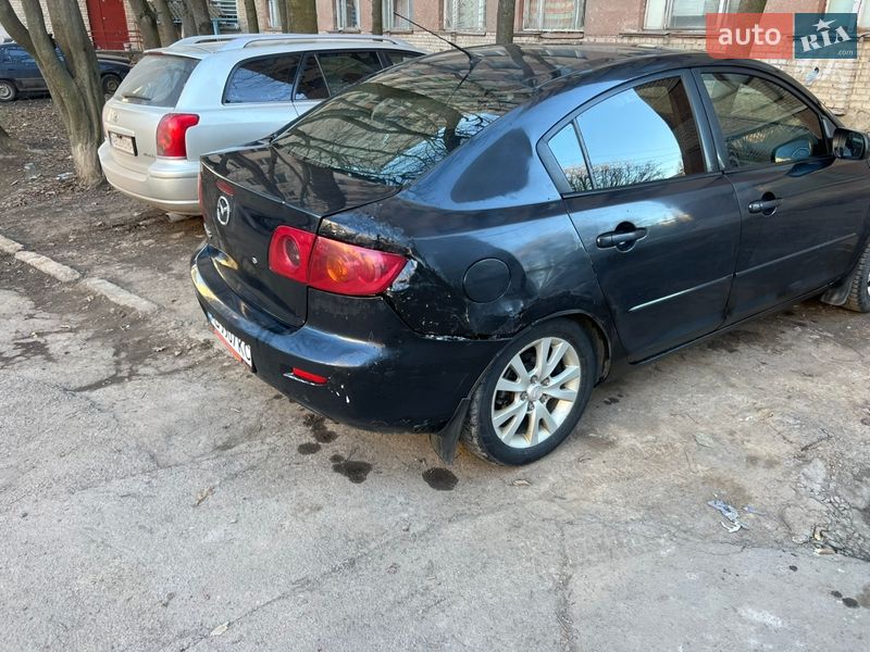 Седан Mazda 3 2004 в Виннице