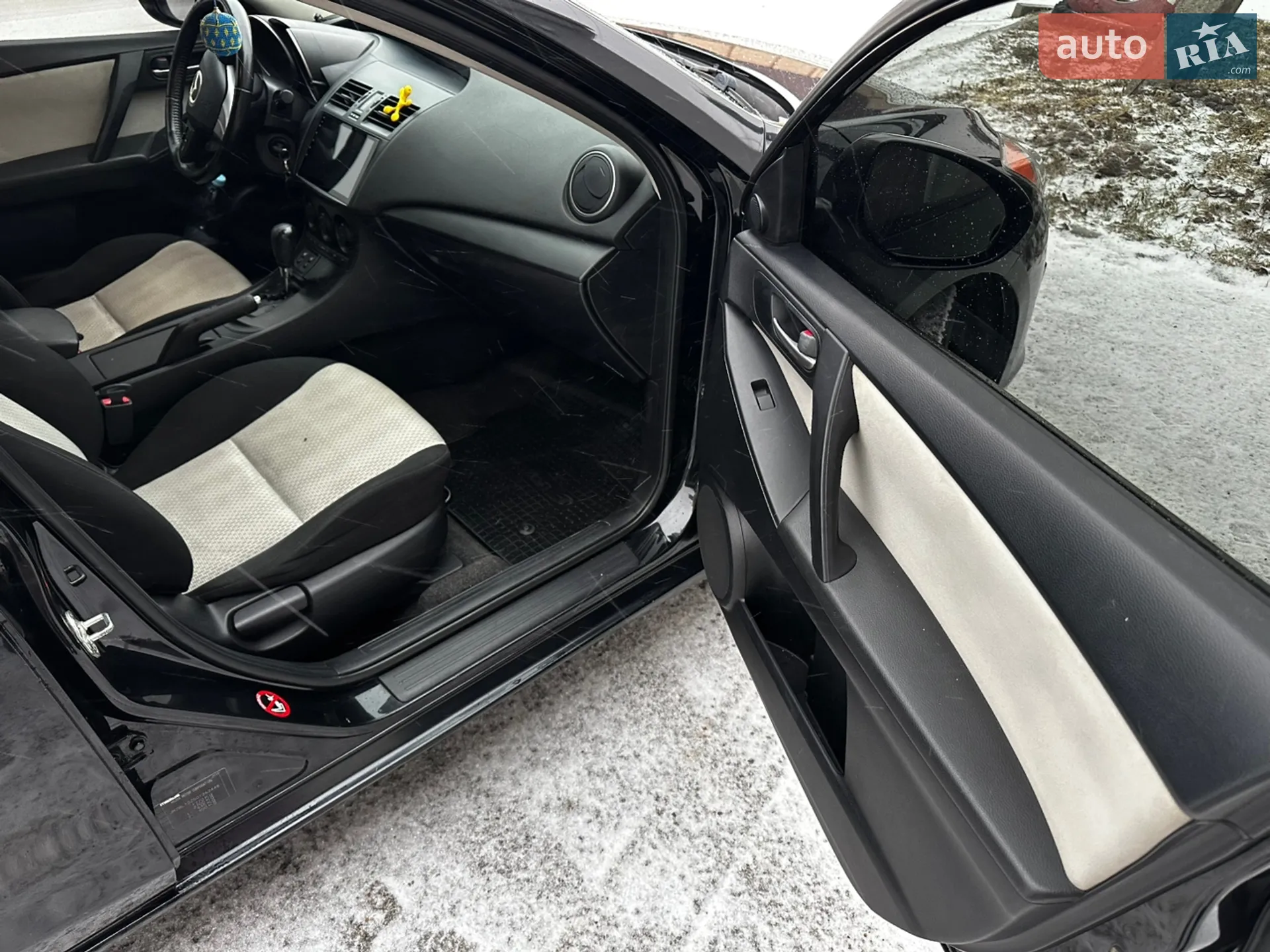 2011 Mazda 3 - мініатюра 7