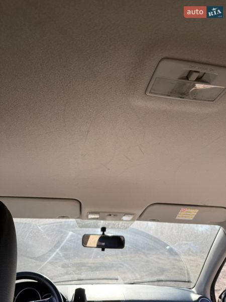 Хэтчбек Mazda 3 2004 в Днепре