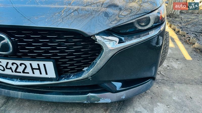 Седан Mazda 3 2019 в Кропивницькому