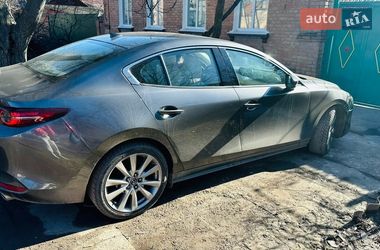 Седан Mazda 3 2019 в Кропивницькому
