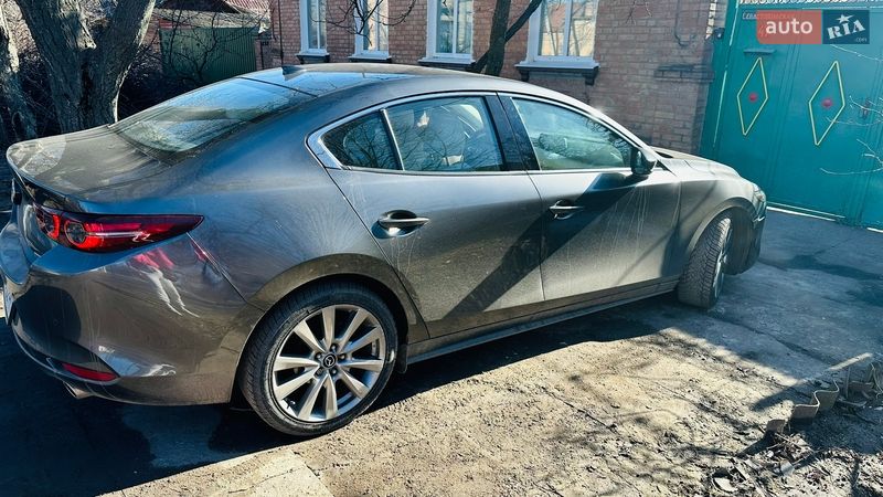 Седан Mazda 3 2019 в Кропивницькому