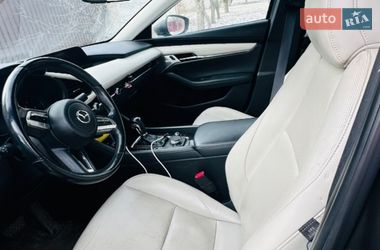 Седан Mazda 3 2019 в Кропивницькому