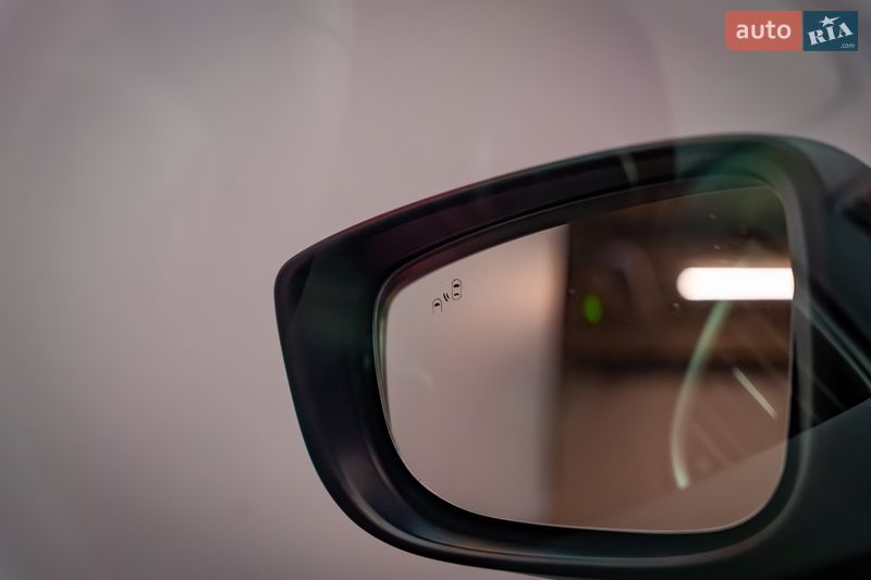 Седан Mazda 3 2016 в Киеве