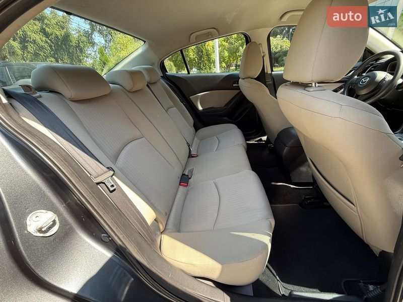 Седан Mazda 3 2015 в Києві фото 15 Седан Mazda 3 2015 в Києві