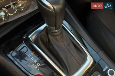 Седан Mazda 3 2015 в Днепре