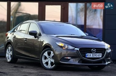 Седан Mazda 3 2017 в Мене