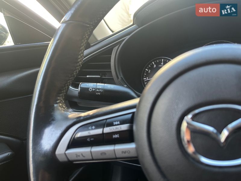 Седан Mazda 3 2020 в Києві