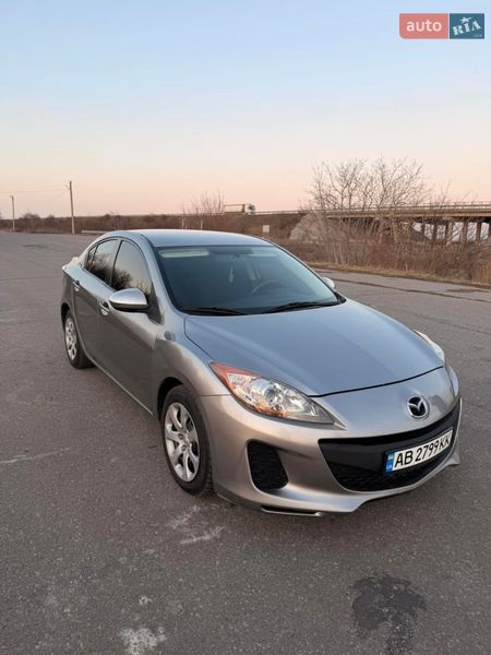 Седан Mazda 3 2012 в Любашевке