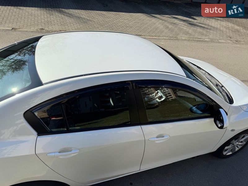 Седан Mazda 3 2011 в Одессе