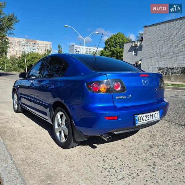 Седан Mazda 3 2005 в Южноукраїнську