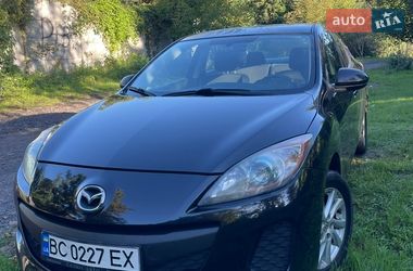 Седан Mazda 3 2012 в Львове
