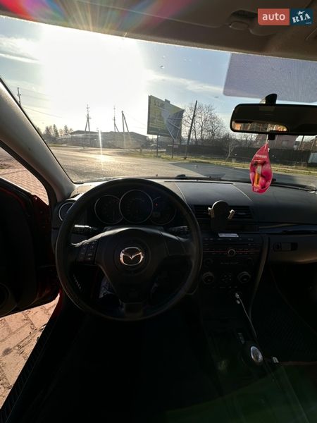 Хэтчбек Mazda 3 2003 в Ужгороде