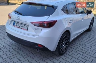 Хэтчбек Mazda 3 2014 в Шептицькому