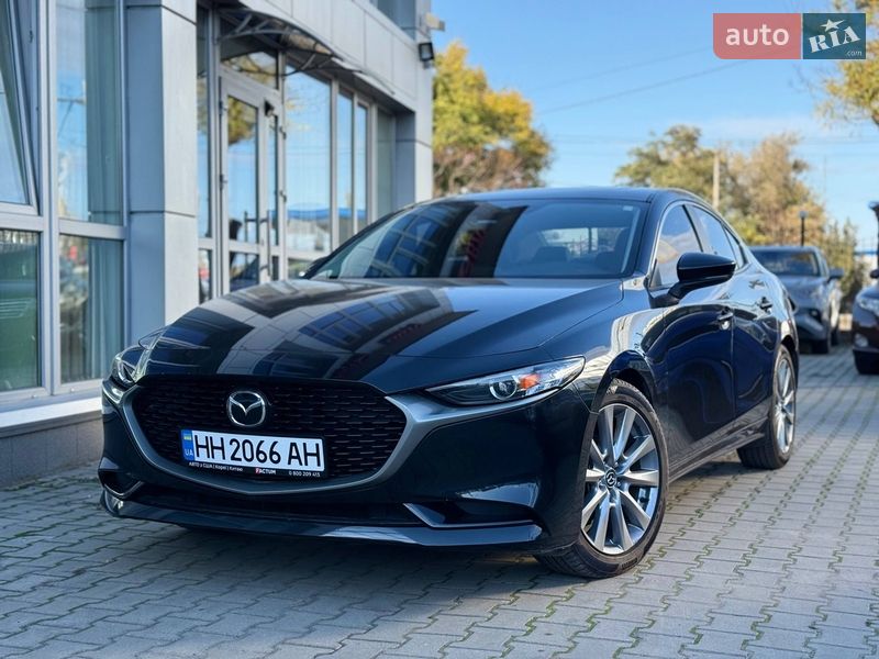 Седан Mazda 3 2023 в Одессе