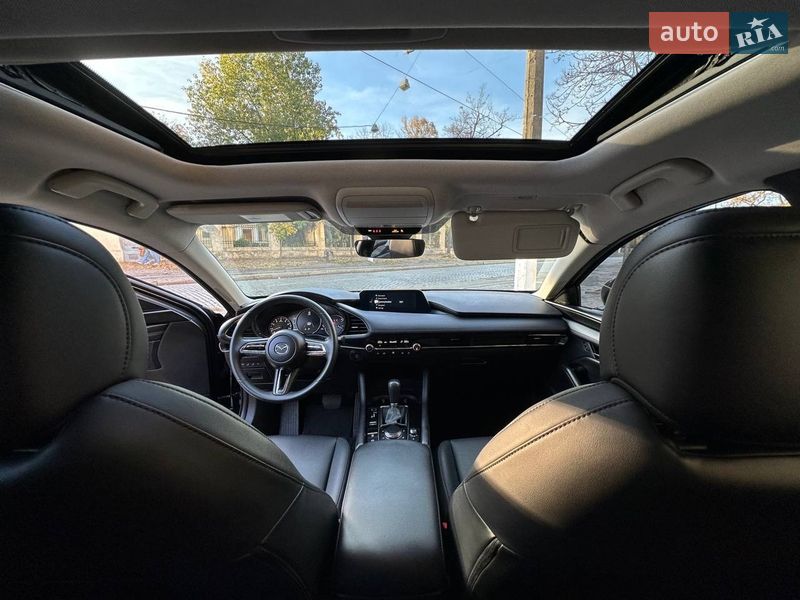 Седан Mazda 3 2023 в Одессе