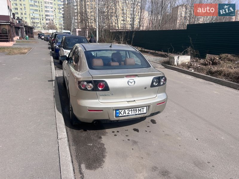 Седан Mazda 3 2006 в Софиевской Борщаговке