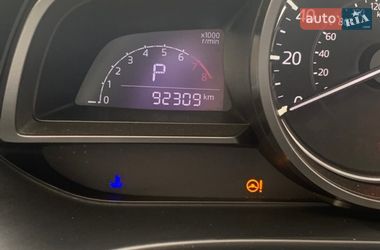 Седан Mazda 3 2017 в Киеве