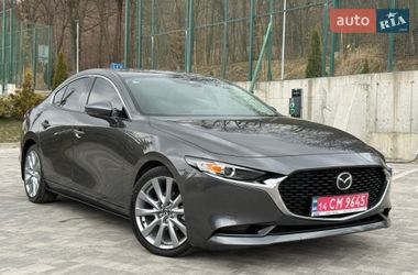 Седан Mazda 3 2023 в Львове