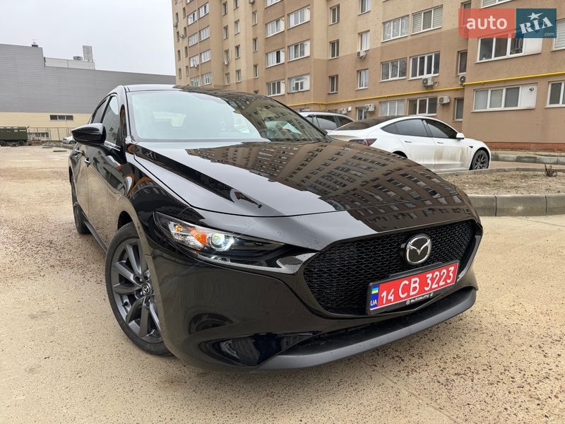 Хэтчбек Mazda 3 2021 в Киеве
