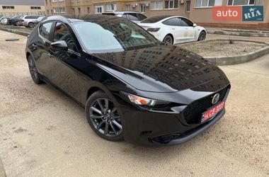 Хэтчбек Mazda 3 2021 в Киеве