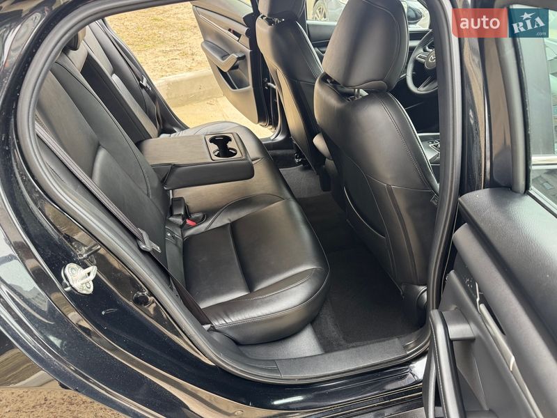 Хэтчбек Mazda 3 2021 в Киеве