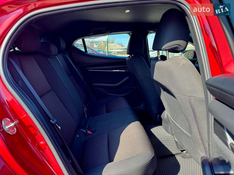 Хэтчбек Mazda 3 2019 в Киеве