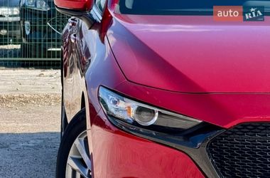 Хэтчбек Mazda 3 2019 в Киеве