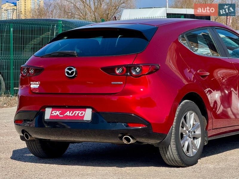 Хэтчбек Mazda 3 2019 в Киеве