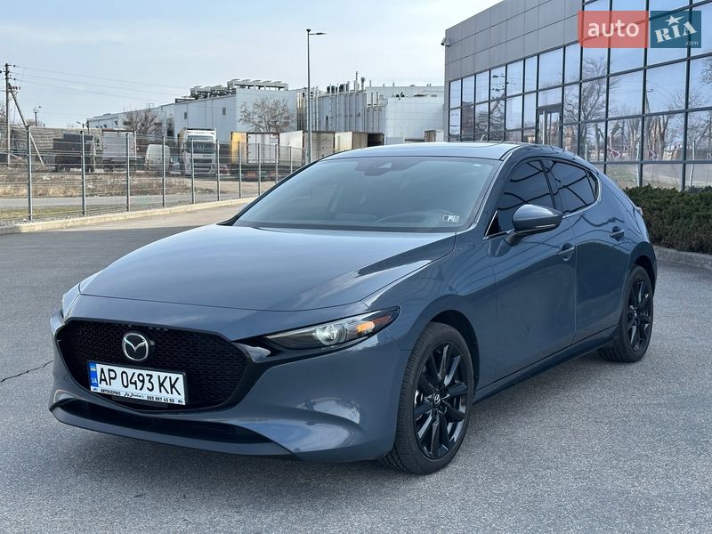 Хэтчбек Mazda 3 2022 в Днепре