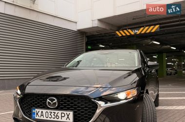 Седан Mazda 3 2023 в Киеве