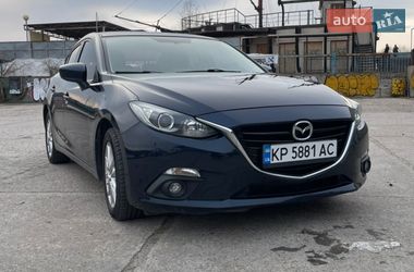 Седан Mazda 3 2015 в Запорожье