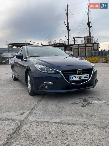 Седан Mazda 3 2015 в Запорожье
