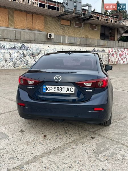 Седан Mazda 3 2015 в Запорожье