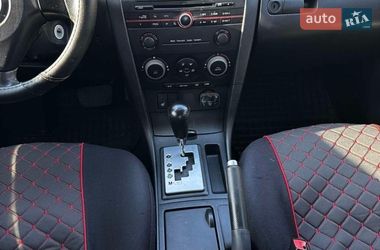 Седан Mazda 3 2006 в Мукачево