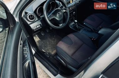 Седан Mazda 3 2006 в Смеле