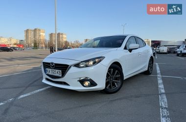 Седан Mazda 3 2016 в Києві