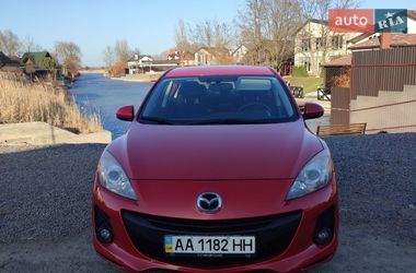 Седан Mazda 3 2012 в Киеве