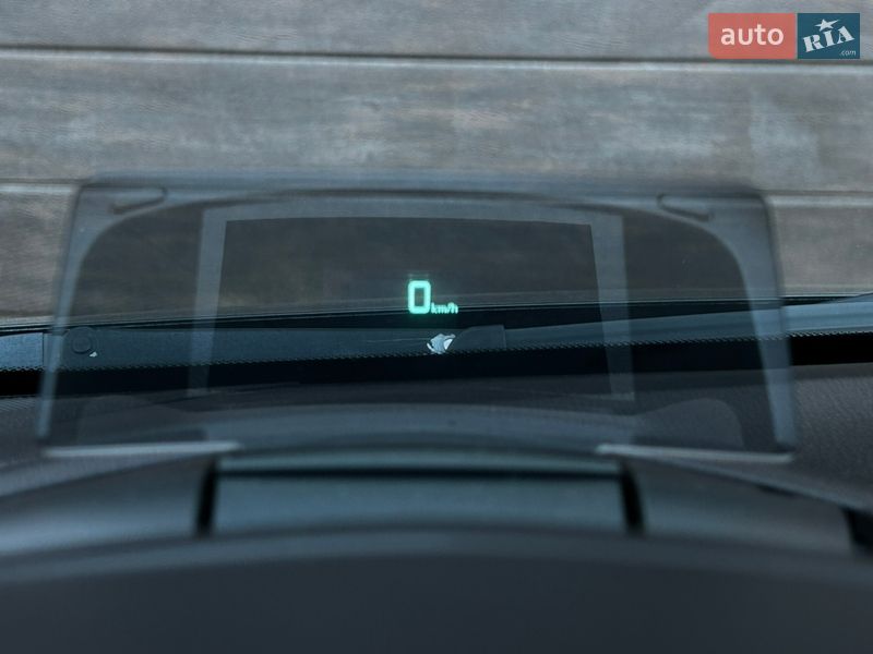 Хэтчбек Mazda 3 2014 в Николаеве