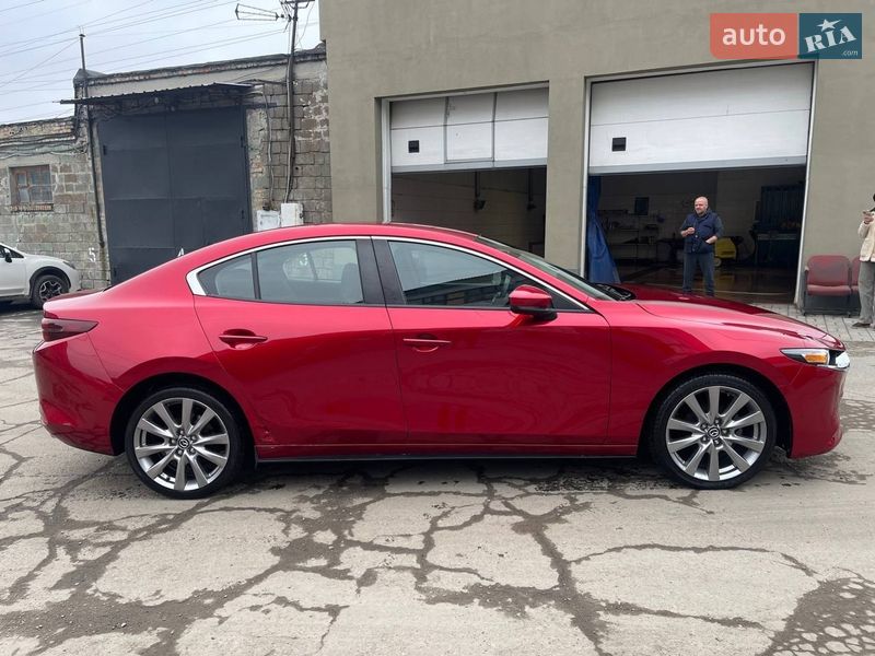 Седан Mazda 3 2020 в Днепре