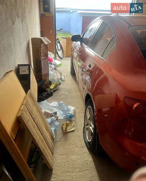 Седан Mazda 3 2004 в Николаеве