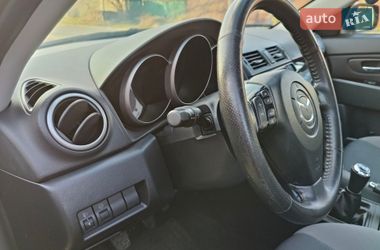 Хэтчбек Mazda 3 2008 в Киеве