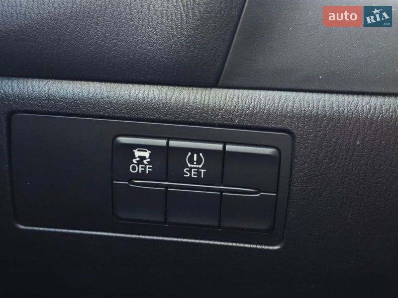 Седан Mazda 3 2014 в Киеве фото 39 Седан Mazda 3 2014 в Киеве