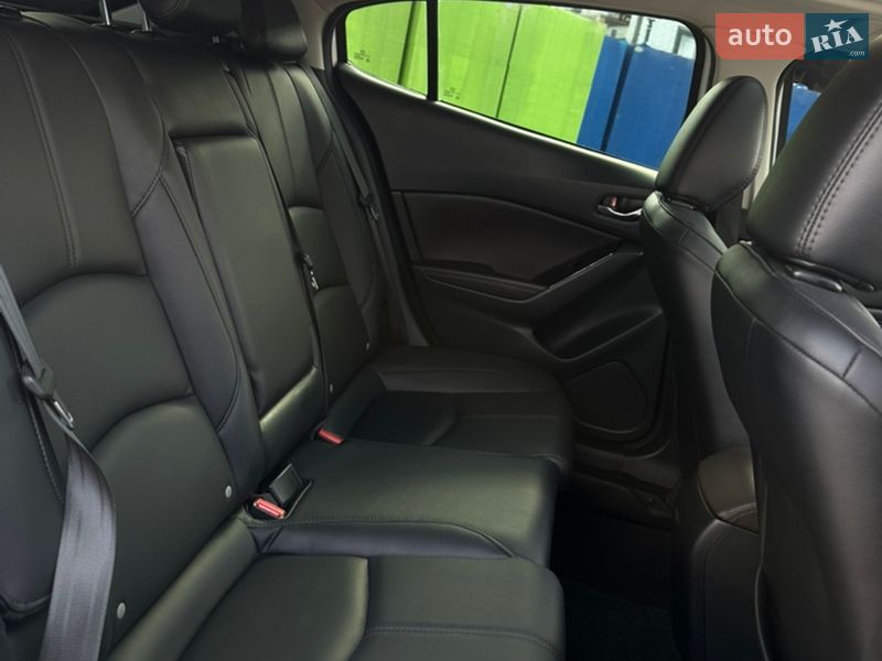 Хетчбек Mazda 3 2018 в Ковелі фото 28 Хетчбек Mazda 3 2018 в Ковелі
