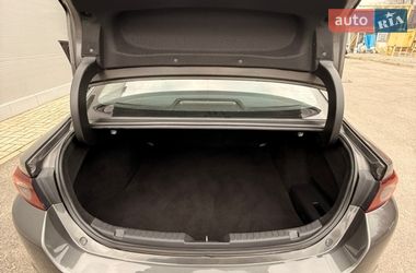 Седан Mazda 3 2018 в Днепре