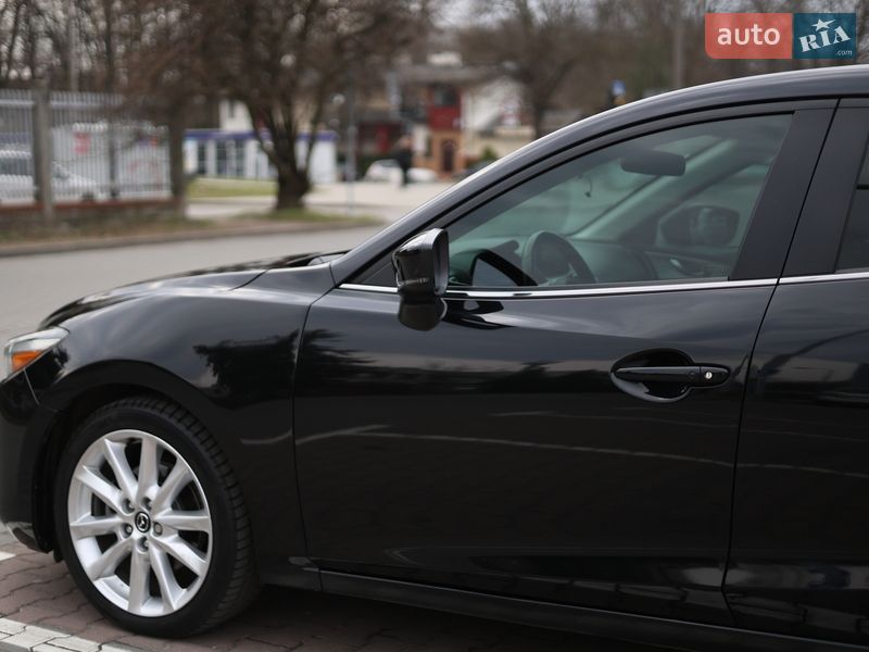 Седан Mazda 3 2017 в Львові