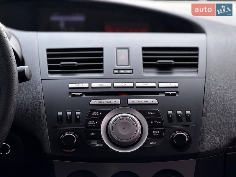 Хэтчбек Mazda 3 2010 в Кривом Роге