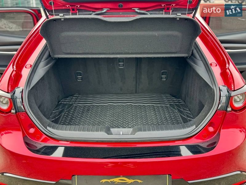 Хетчбек Mazda 3 2019 в Києві фото 24 Хетчбек Mazda 3 2019 в Києві