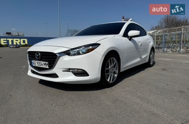 Седан Mazda 3 2016 в Днепре