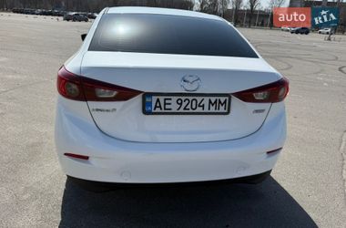 Седан Mazda 3 2016 в Днепре